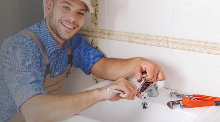 Handle or spout repair in West Des Moines, IA